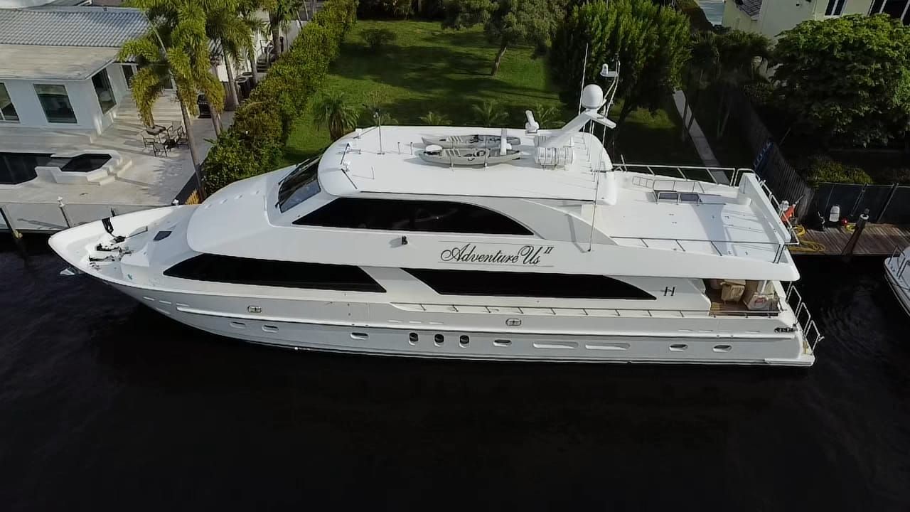 ADVENTURE US II yacht for sale (Hargrave Custom Yachts, 28.65m, 2014)